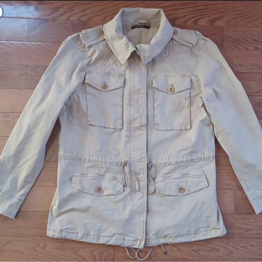 Gorgeous Ralph Lauren embroidered khaki/beige jacket!